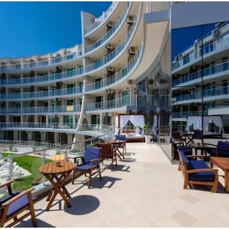 Апартамент Amazing Panorama Sea View Бяла