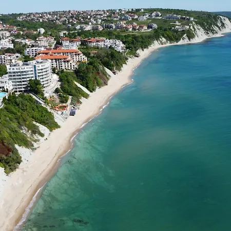 Апартаменты Amazing Panorama Sea View Бяла
