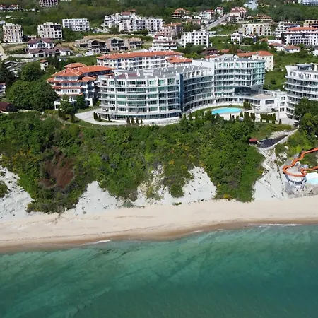 Апартамент Amazing Panorama Sea View Бяла