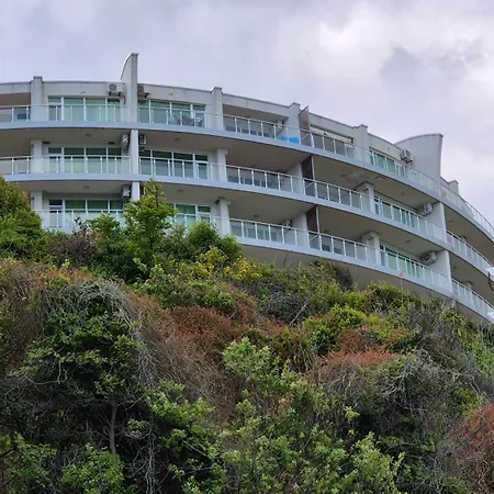 Amazing Panorama Sea View Апартаменты Бяла