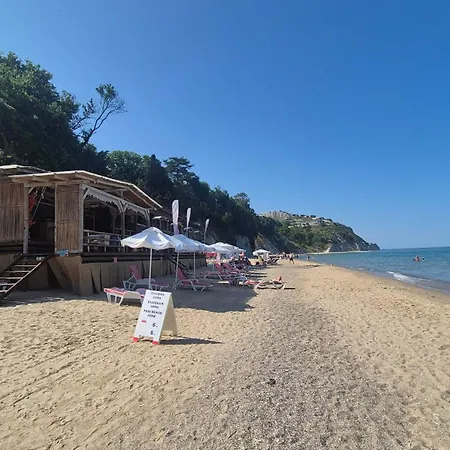 شقة Amazing Panorama Sea View بايالا